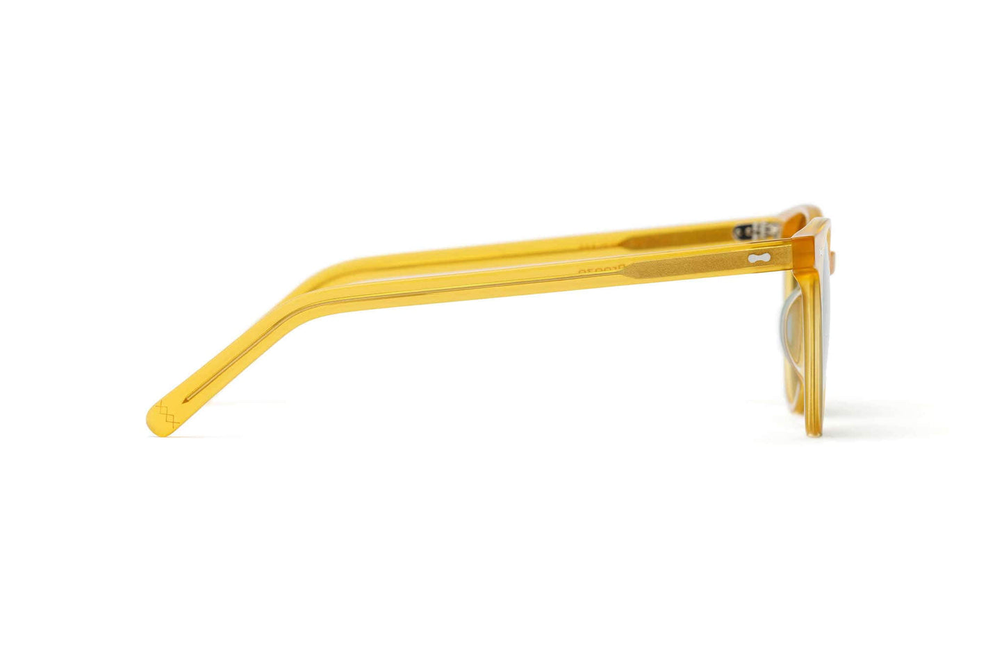 Flores Breeze Golden Hour