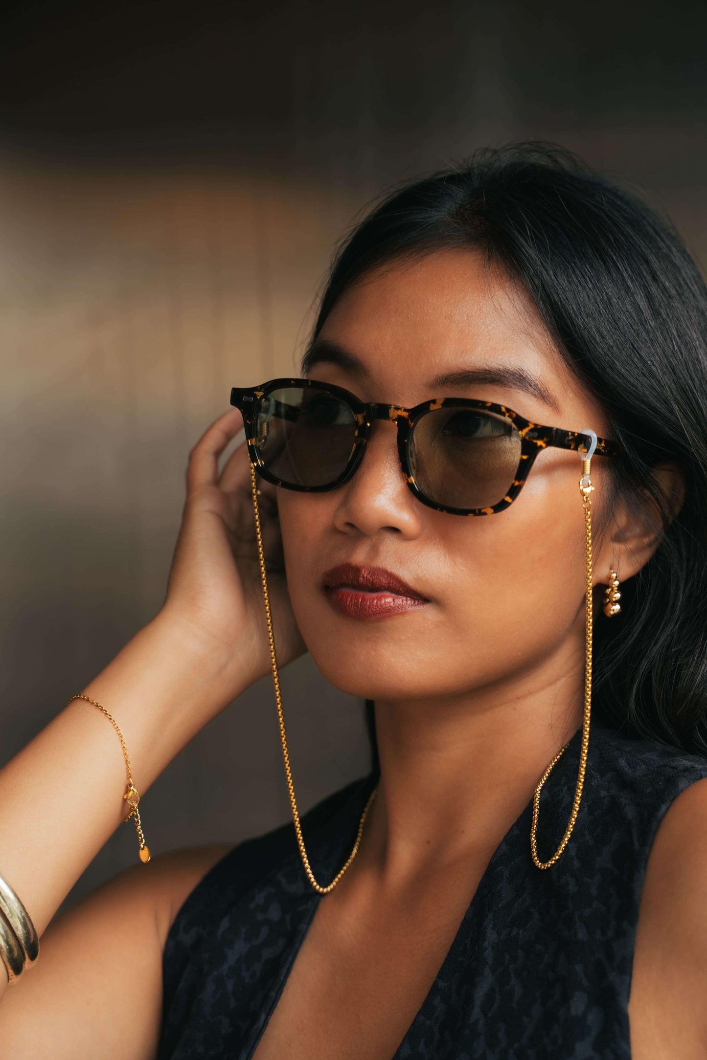 Sumba Hills Black Sun