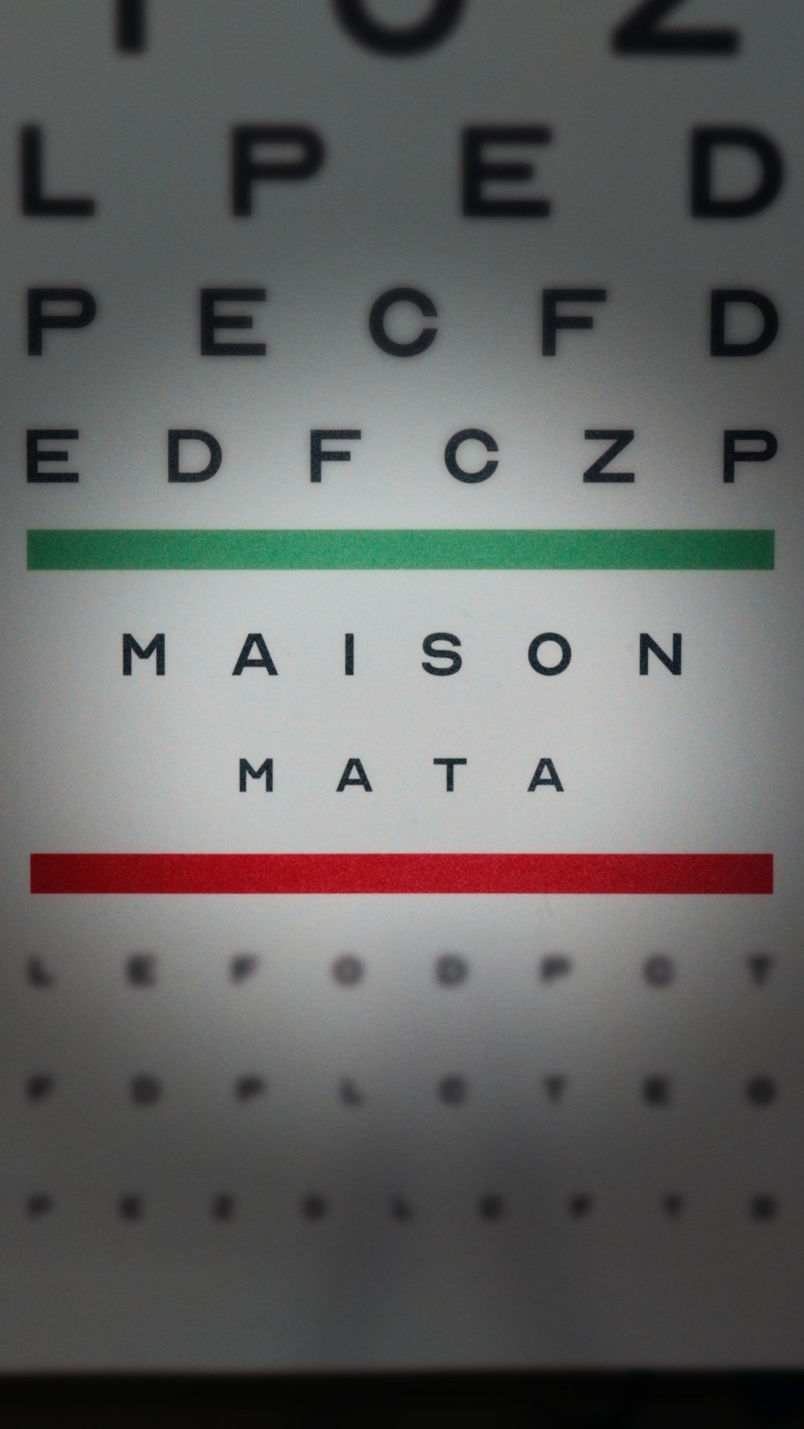 Astigmatism explained simply: why everything looks slightly stretched