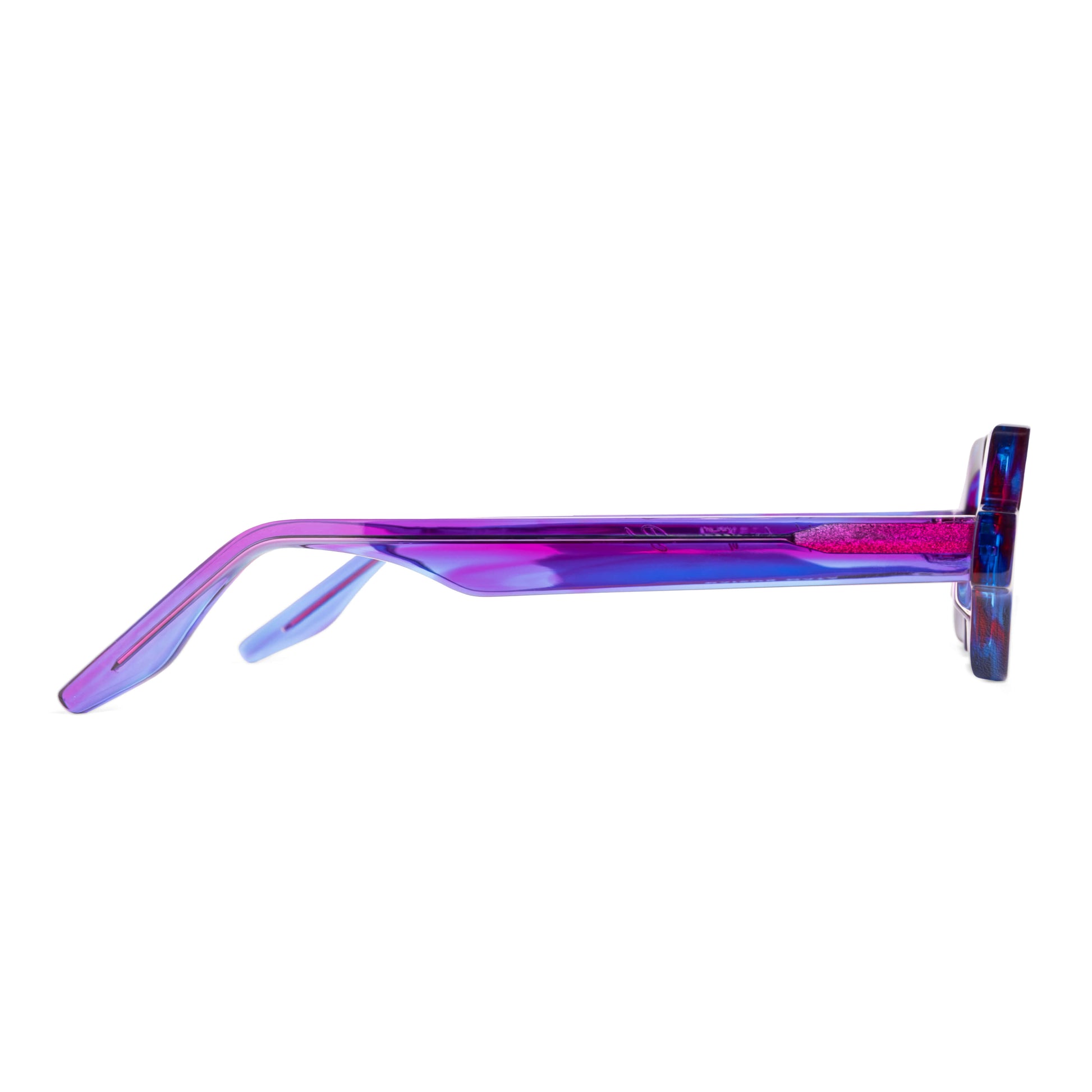 Солнцезащитные очки ручной работы из ацетата от Maison Mata Бали. Консультация наших оптиков.