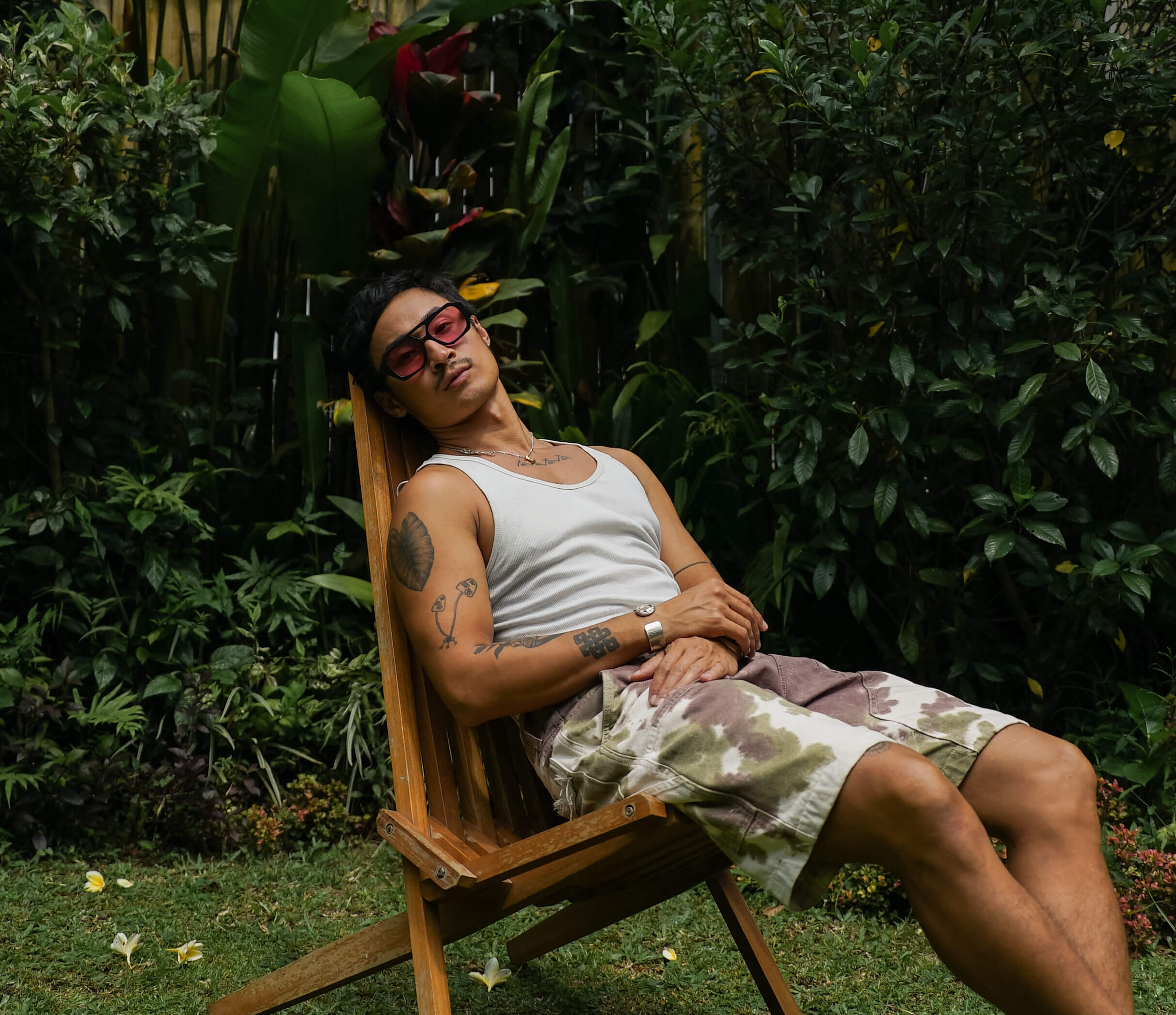 man wearing handmade optical glasses pink lenses – crafted in Bali – Maison Mata