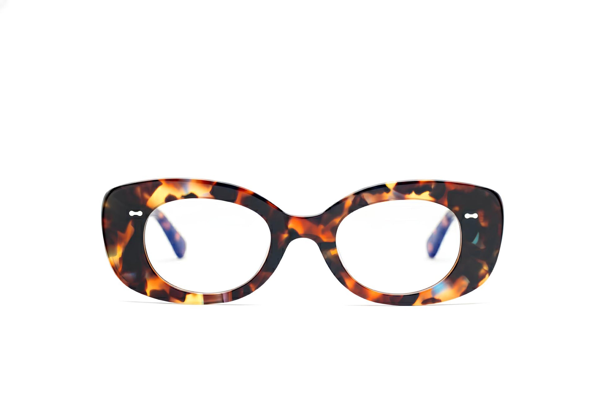 Eyewear tortoise acetate with blue-light protection fitted by Maison Mata opticians at our Sanur boutique in Bali.