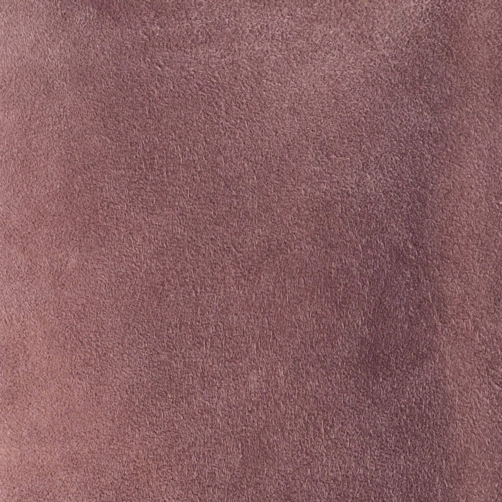 Close-up of the suede on the Maison Mata dusty suede softcase