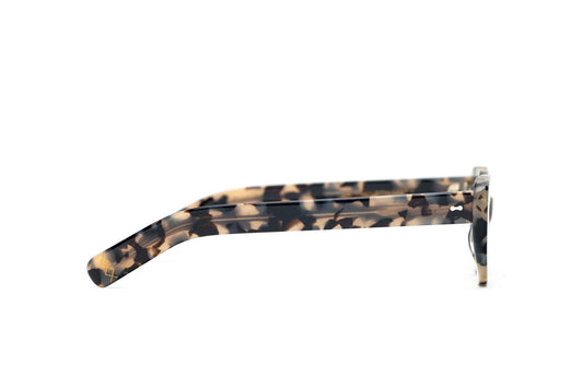 Lombok Luxe Tuxedo tranquility