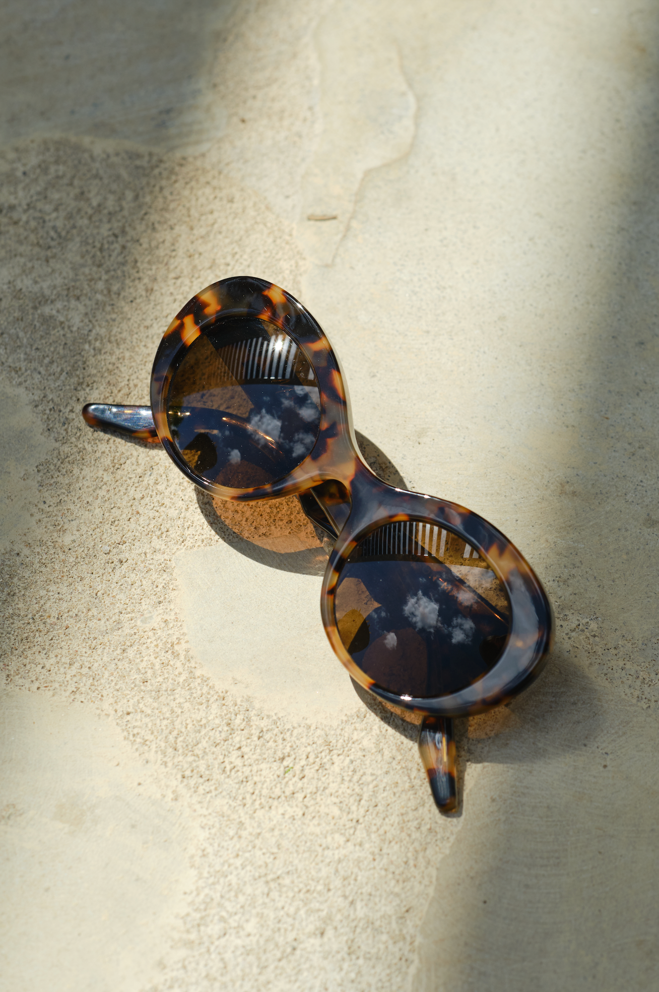 Tortoise acetate butterfly polarized women’s sunglasses adjusted by optometrists in Seminyak in Bali for elegant sunny looks.