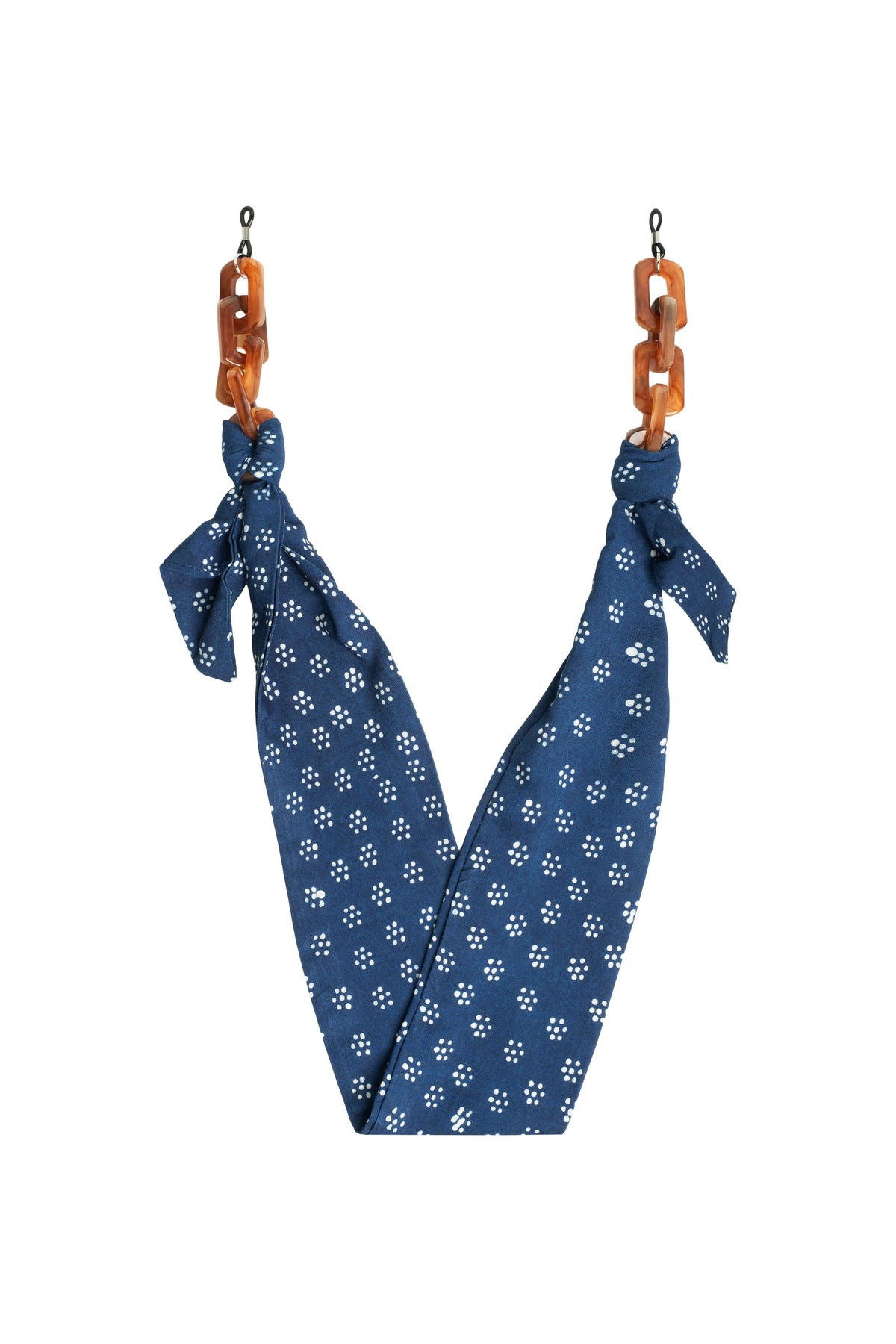 Brillenkette Maha Indigo Meadow von Maison Mata aus Batikbaumwolle, auf Java gefärbt und auf Bali montiert, hängend