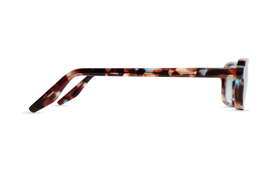 Montura rectangular fina de acetato carey Maison Mata vista de perfil — eyewear de acetato hecho a mano en Bali