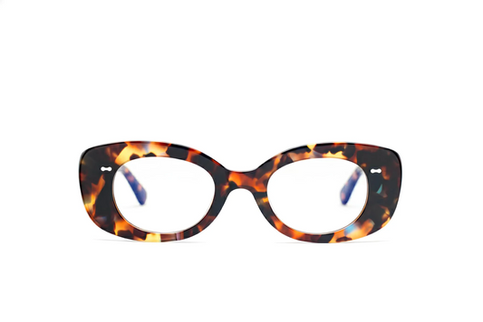 Eyewear tortoise acetate with blue-light protection fitted by Maison Mata opticians at our Sanur boutique in Bali.